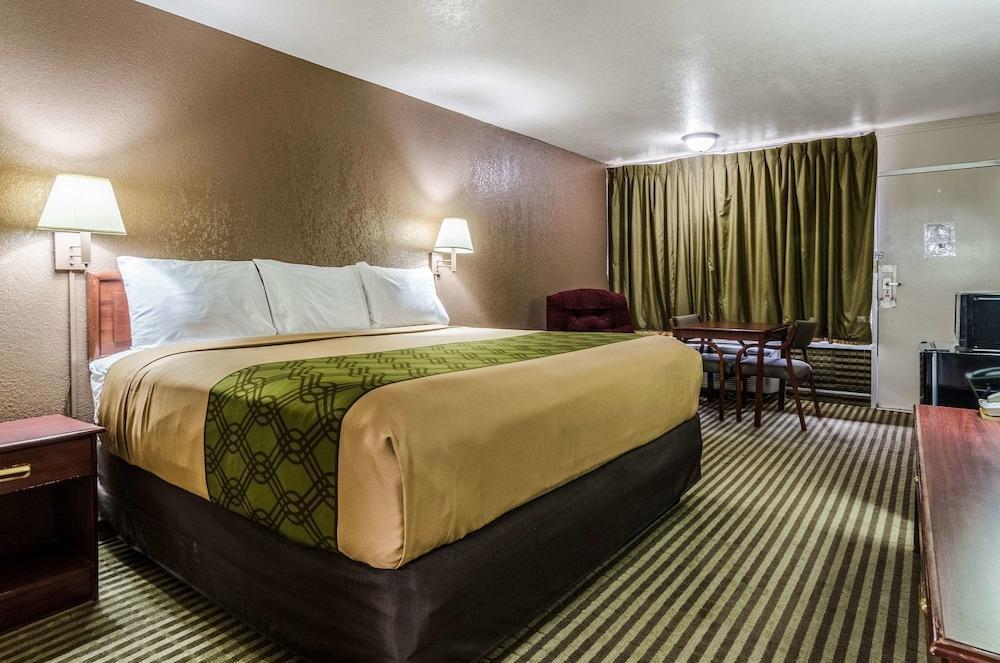 Econo Lodge Winfield Экстерьер фото